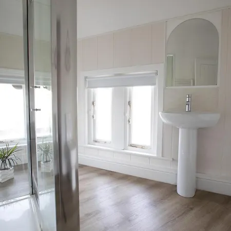 View Apartment *